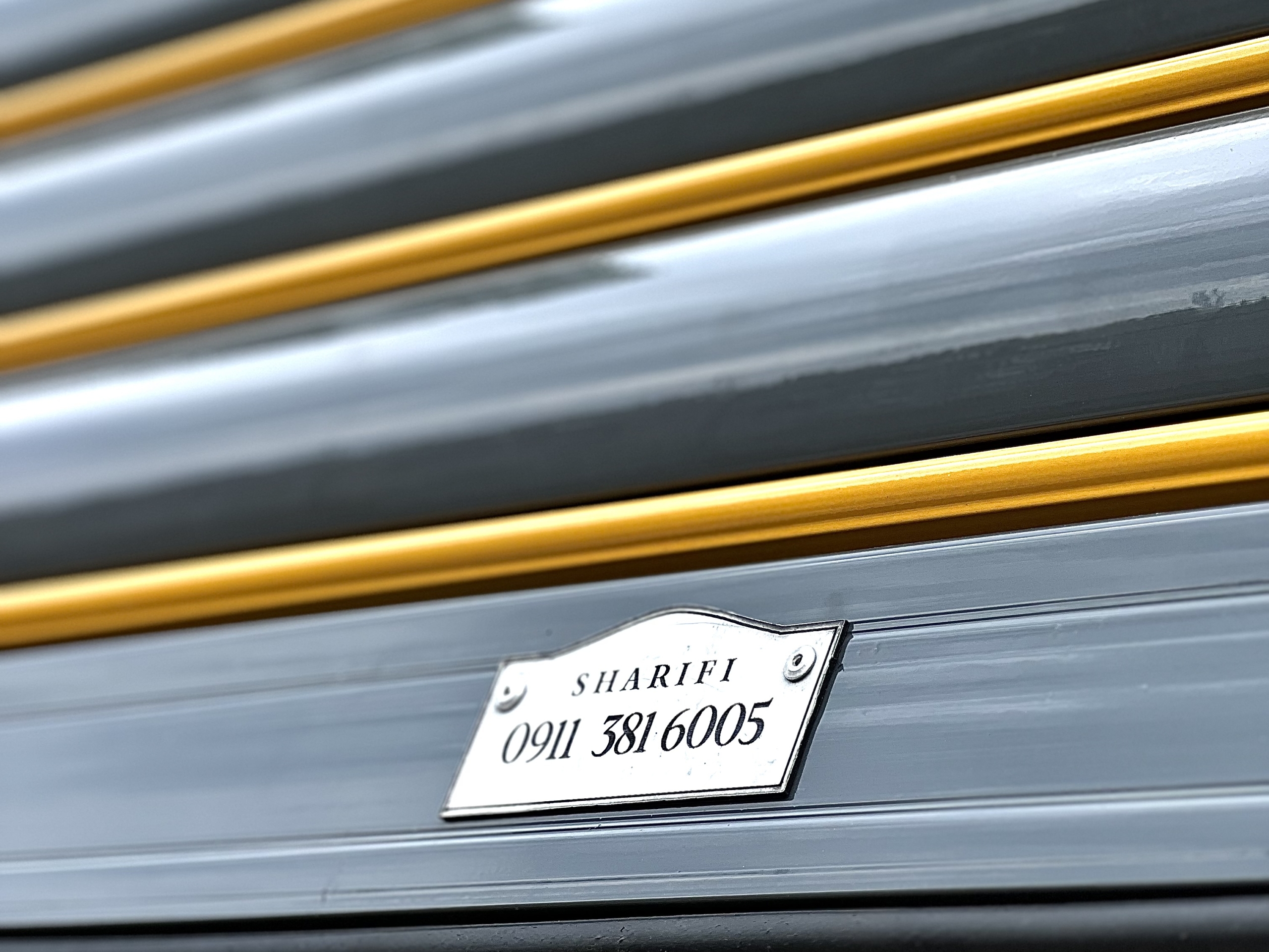 تنها مرکز تعمیرات دربهای اتوماتیک در بندرانزلی